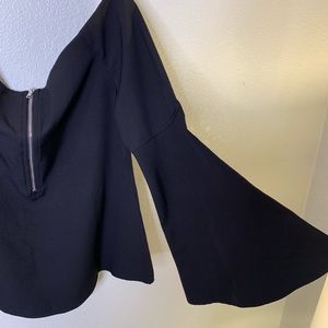 Black Lulus Top, size L